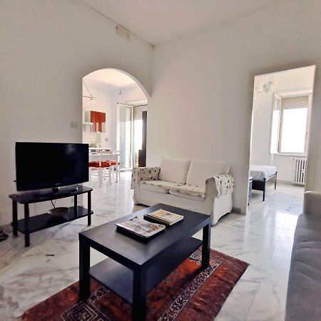 Appartamento Torlonia Roma Екстериор снимка